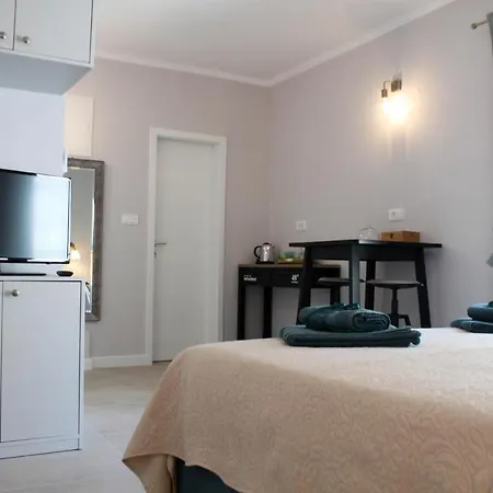 Di Paradiso Bed & Breakfast 4*
